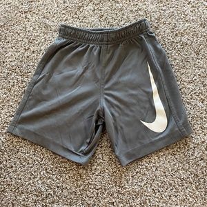 Boys Nike Active Shorts